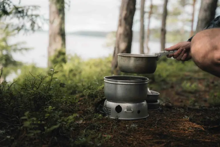 Une image de l'ensemble de cuisine