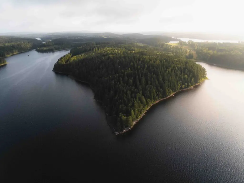 Vue aérienne de Dalsland avec un drone.